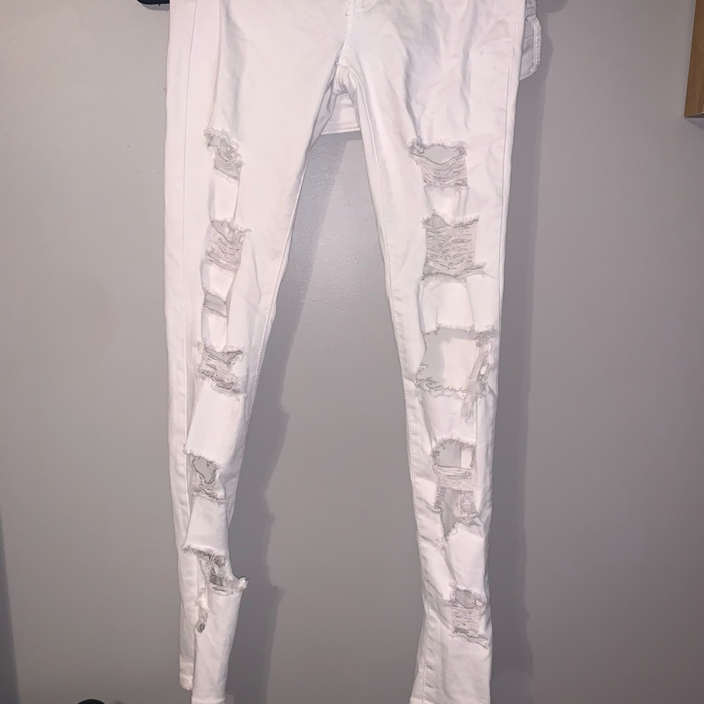 white american eagle jeans